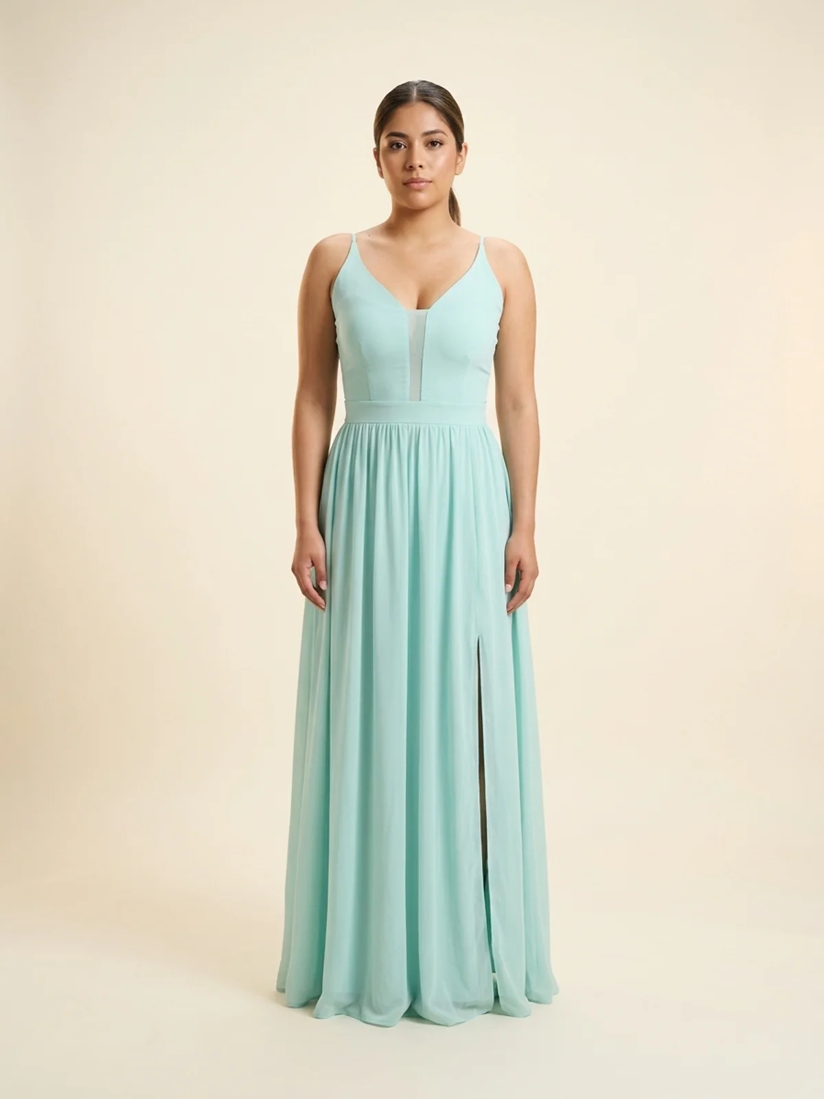Renta de Vestidos en Mitras Centro y Poniente Monterrey: Renta Práctica y Elegante