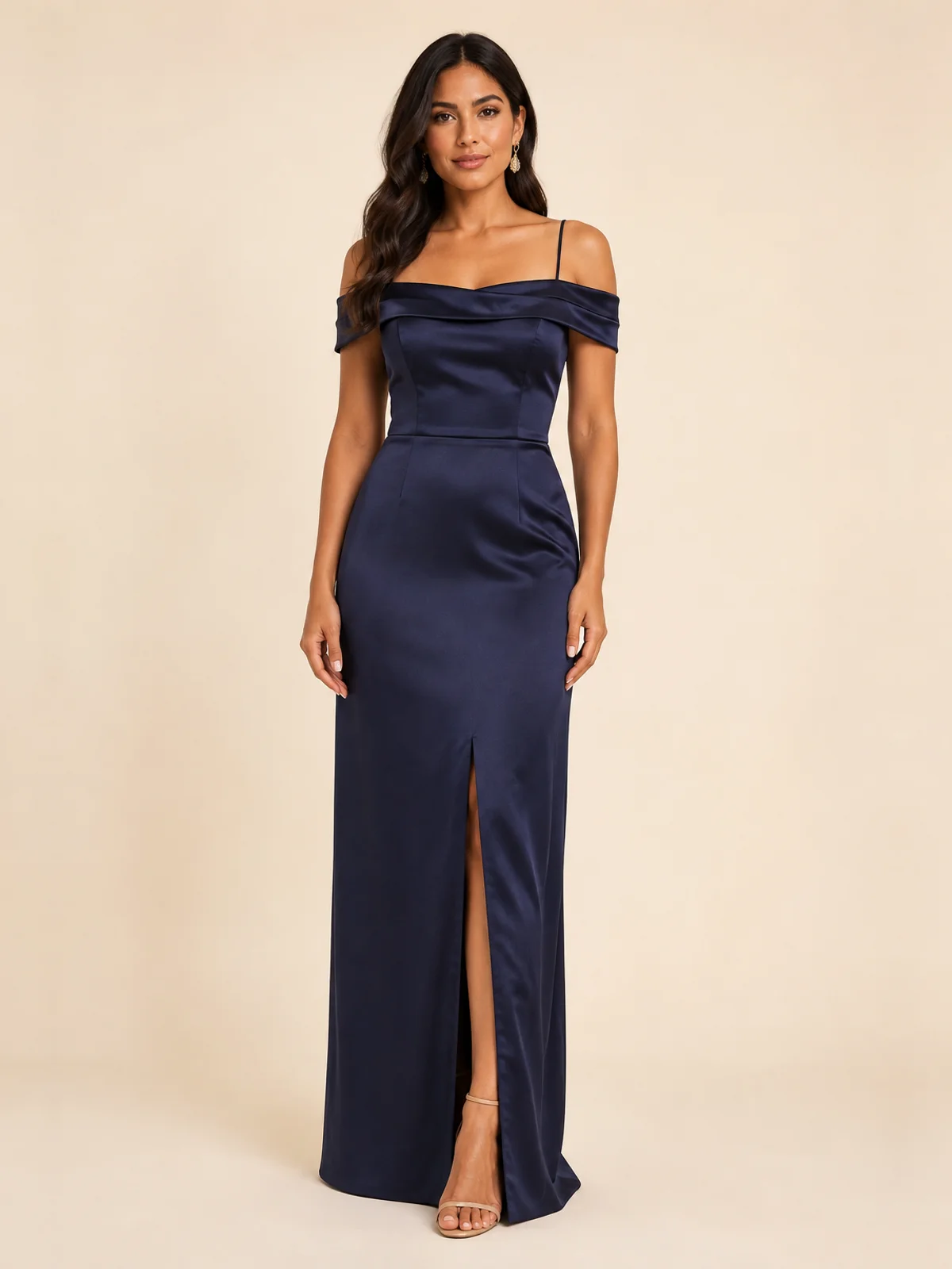 Vestido en renta: #137 Vestido princesa plata titanio frente