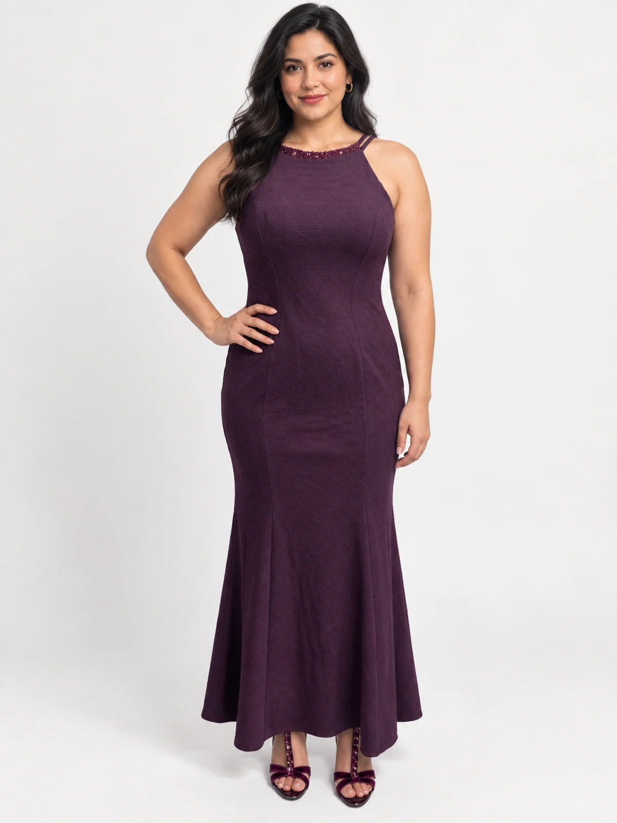 Vestidos en Tono Morado Ciruela y Berenjena: La Joya Oculta del Invierno Regio
